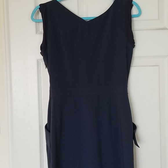 BCBG, Sleeveless dress - Picture 6 of 9
